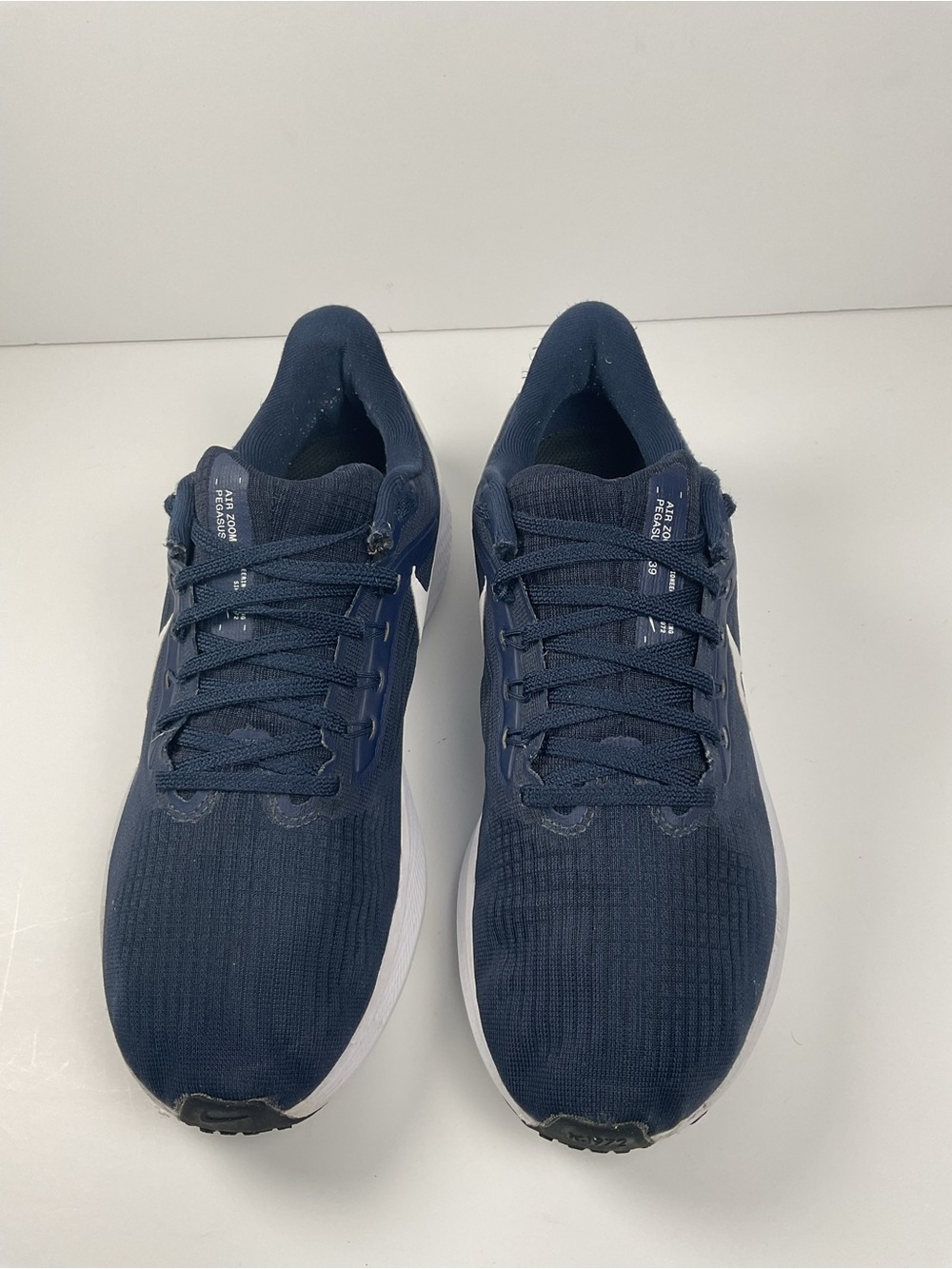Nike Air Zoom Pegasus 39 TB Women's Size 8.5 Navy White Running Walking Shoes - Picture 5 of 10